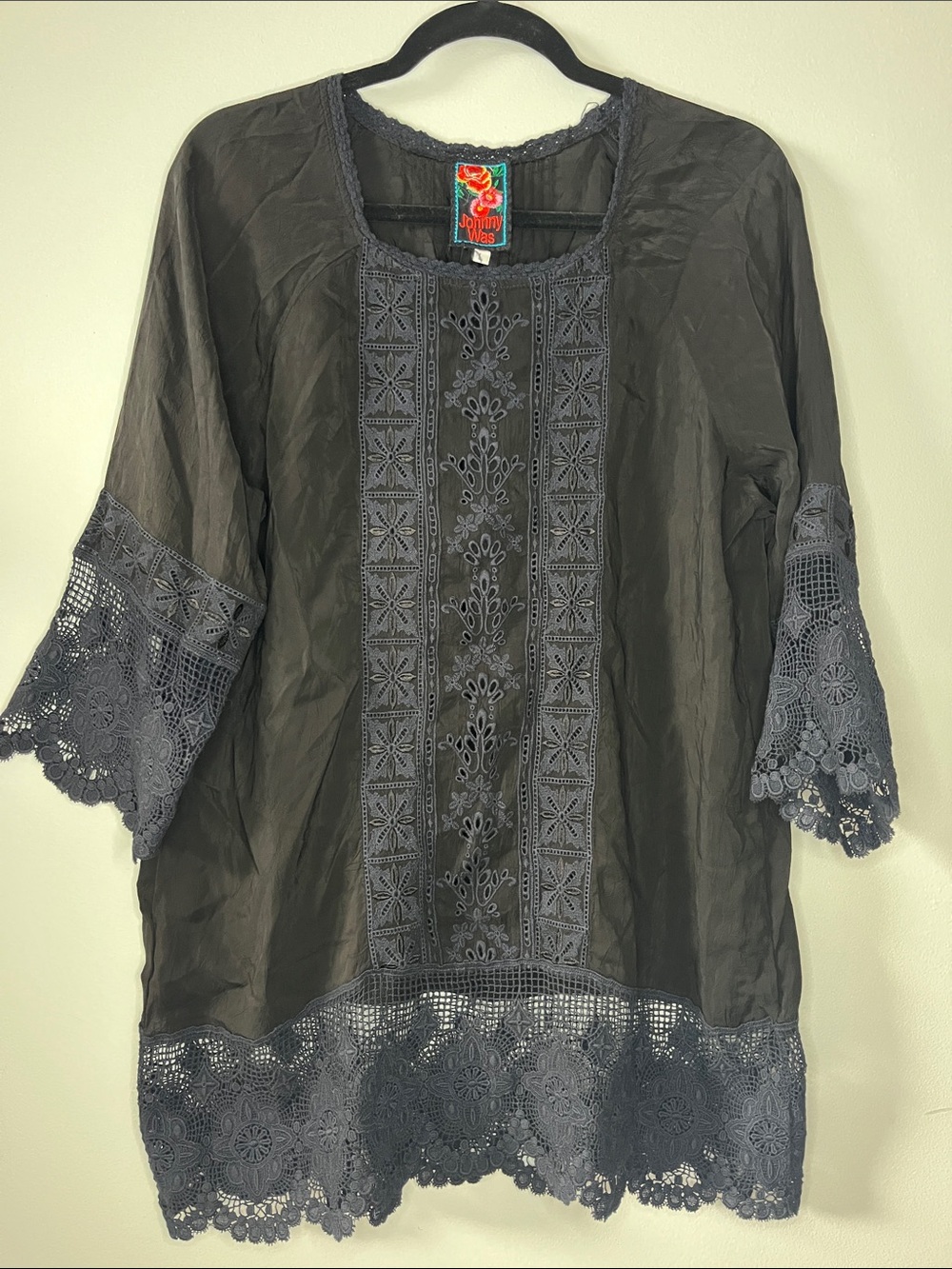 Johnny Was black crochet lace patterned trim  scalloped edges bohemian tunic top